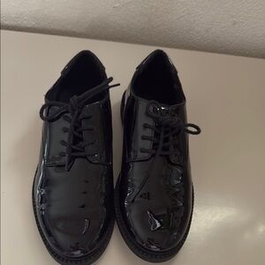 Zara Black Oxfords Patent Leather Shoes